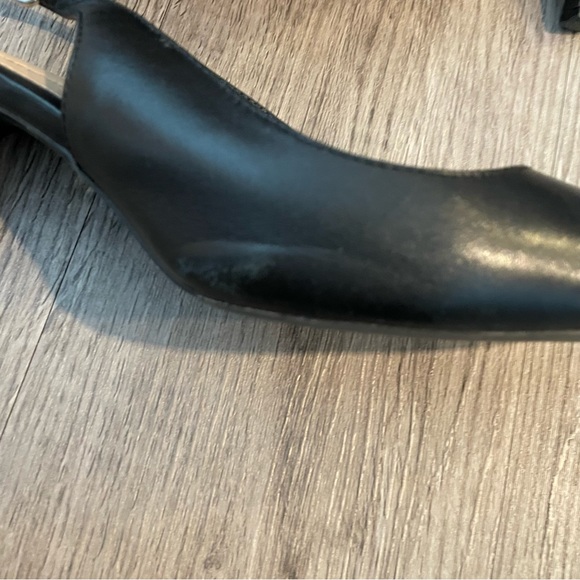 ALFANI Babbsy Black Leather Pointed Toe Slingback Kitten Heels - Picture 6 of 11